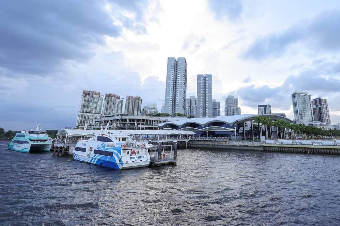 设更多柔佛-狮城航线 专家建议用渡轮通关