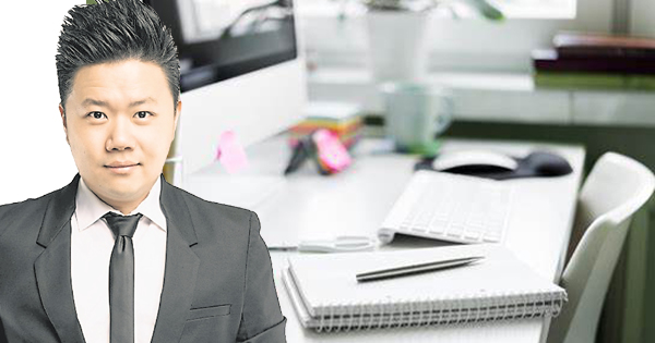 新年伊始,你留任还是换工?/谢万源