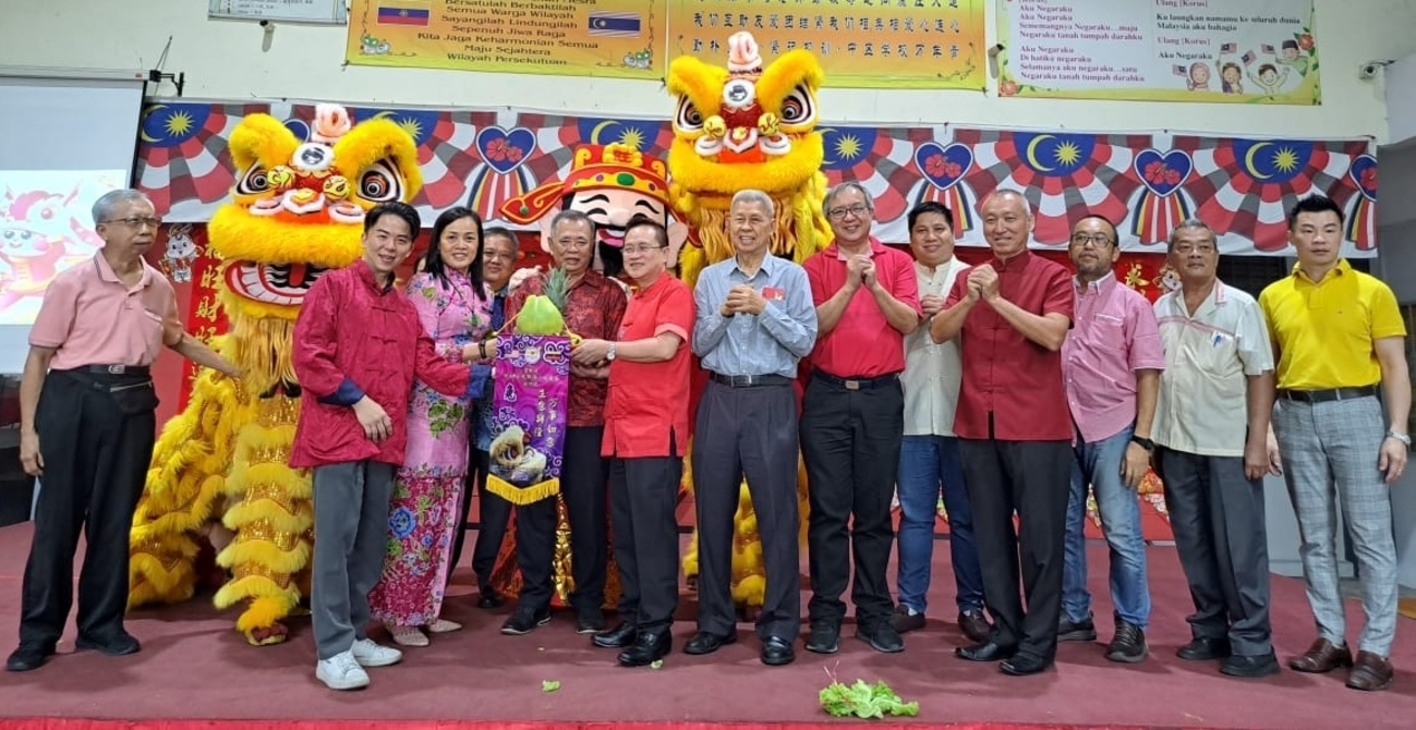 增江中区二校 叶侨胜 甘善閎 徐爱庄 尤登发 王润华