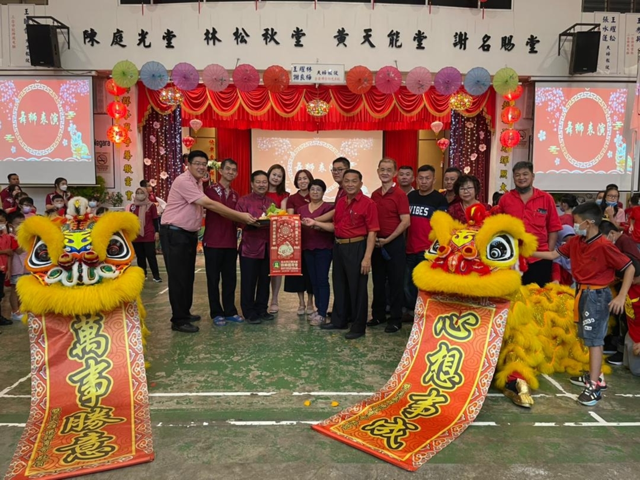 吉胆岛华联小学拟成立醒狮队