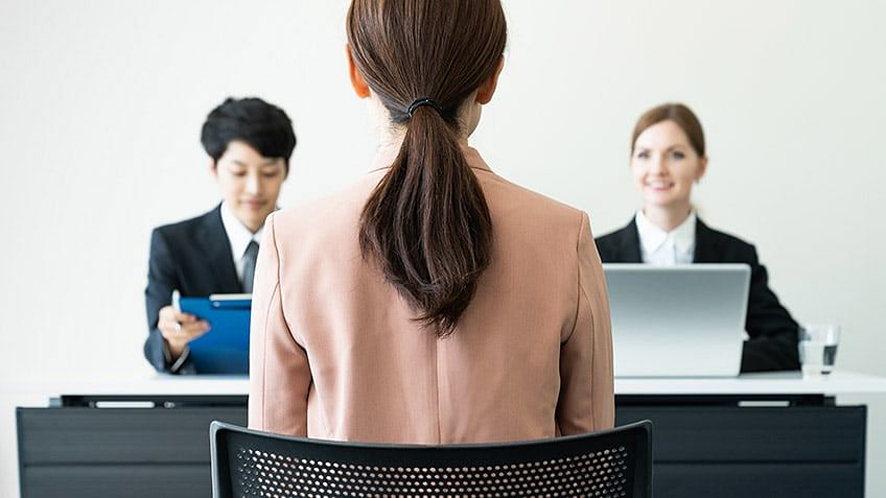 雇主以貌取人？