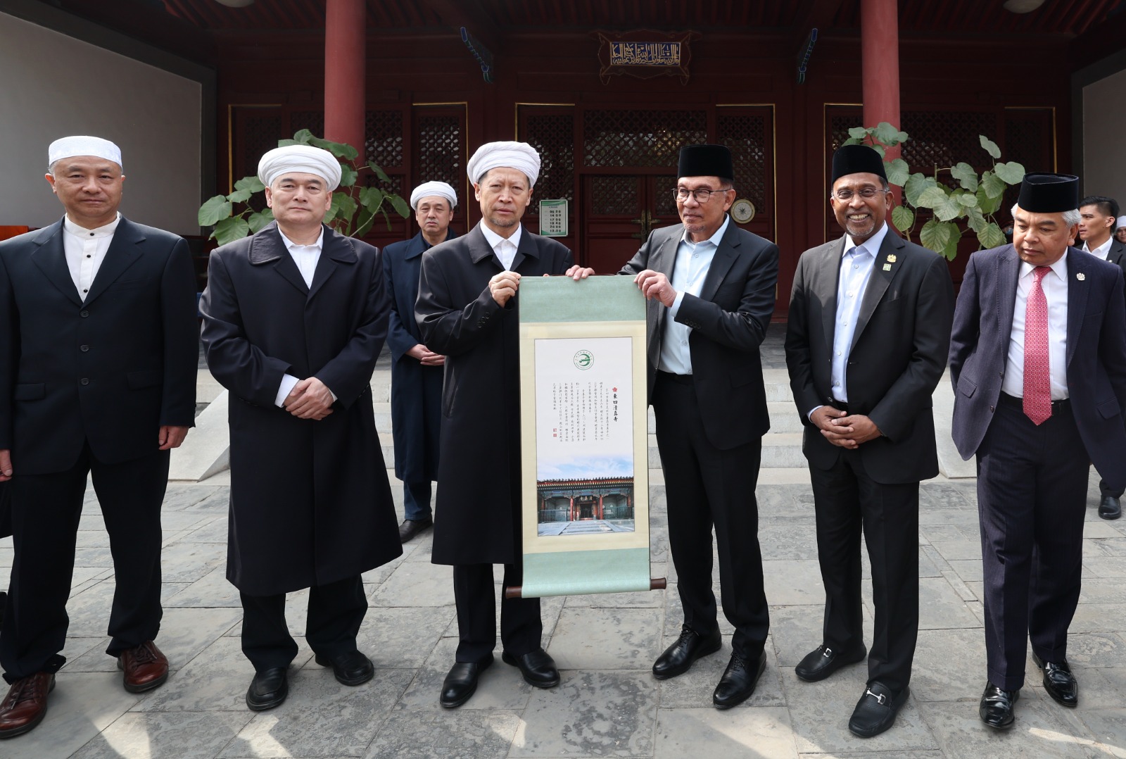 安华访东四清真寺