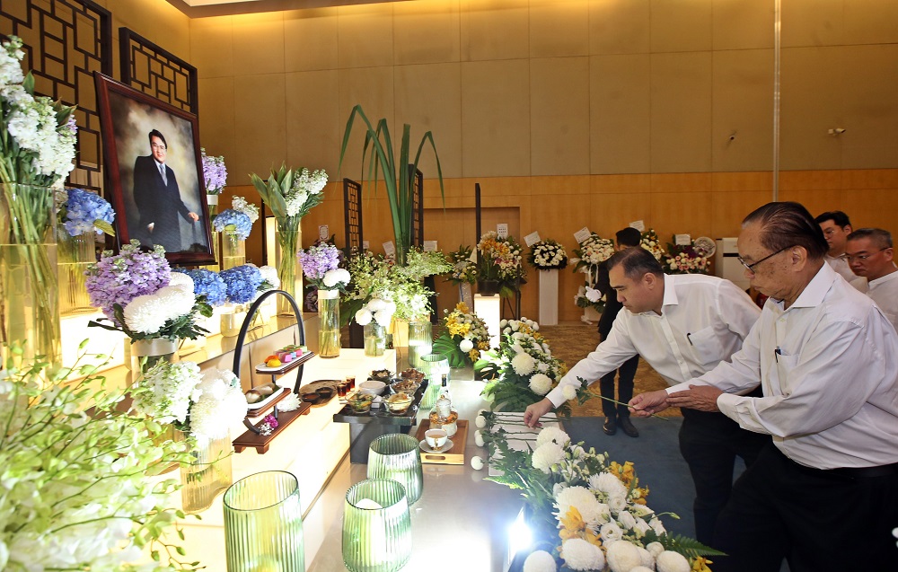 火箭领袖到灵堂吊唁 陆兆福:李三春是大马政坛巨人