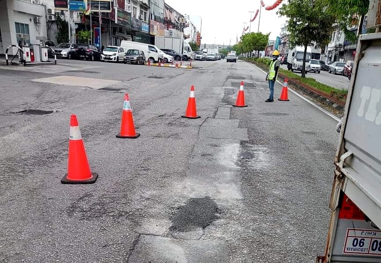 巴生市会重点改善路况 愿半年用完整年铺路费