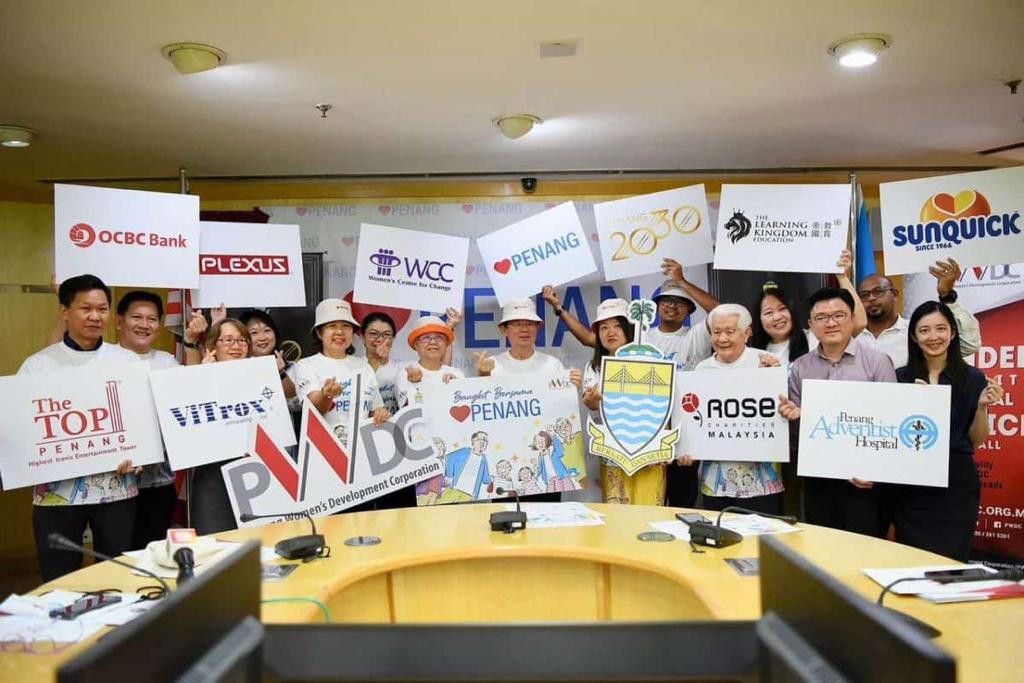 爱槟城家庭日 王美玲 章瑛 曹观友 林秀琴 谢松柏