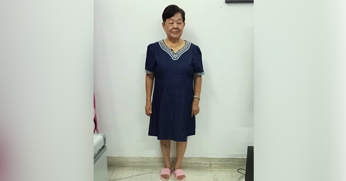 穿过膝裙子到政府诊所 妇女被“提醒”下次穿长裤