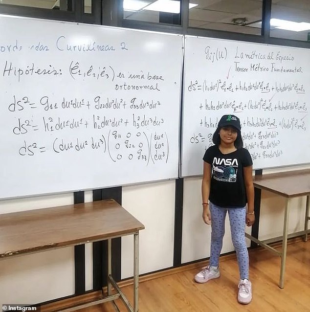 智商超越爱因斯坦霍金 11岁天才少女读硕士