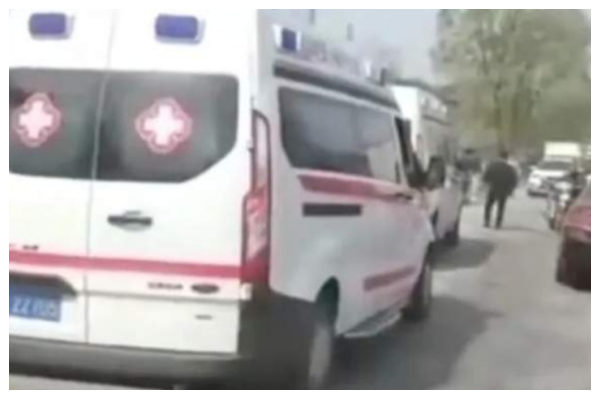 杀猪匠挨户寻仇 刀杀11人