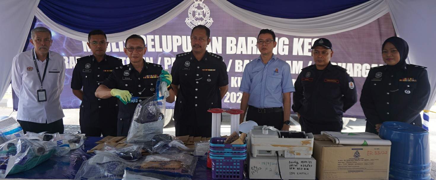 瓜冷警方销毁近30万结案证物