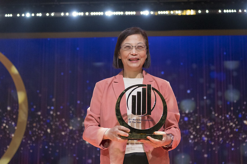台湾环球晶圆徐秀兰 夺安永世界企业家奖