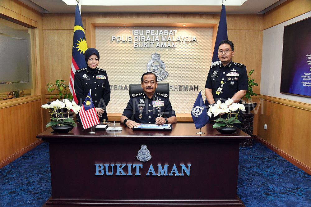 新警总长拉查鲁丁上任