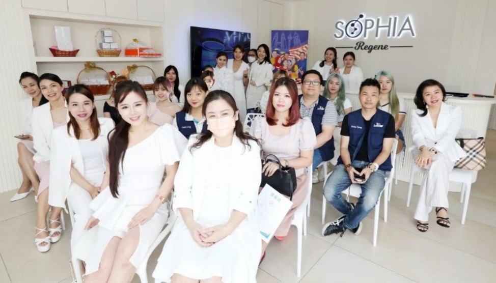 遇免费培训课程逆转低潮 美容师助创美丽人生