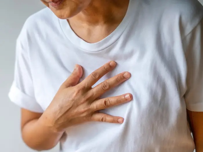 研究:压力激素升高 一周中这天最易心梗