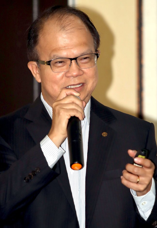 李伟丞