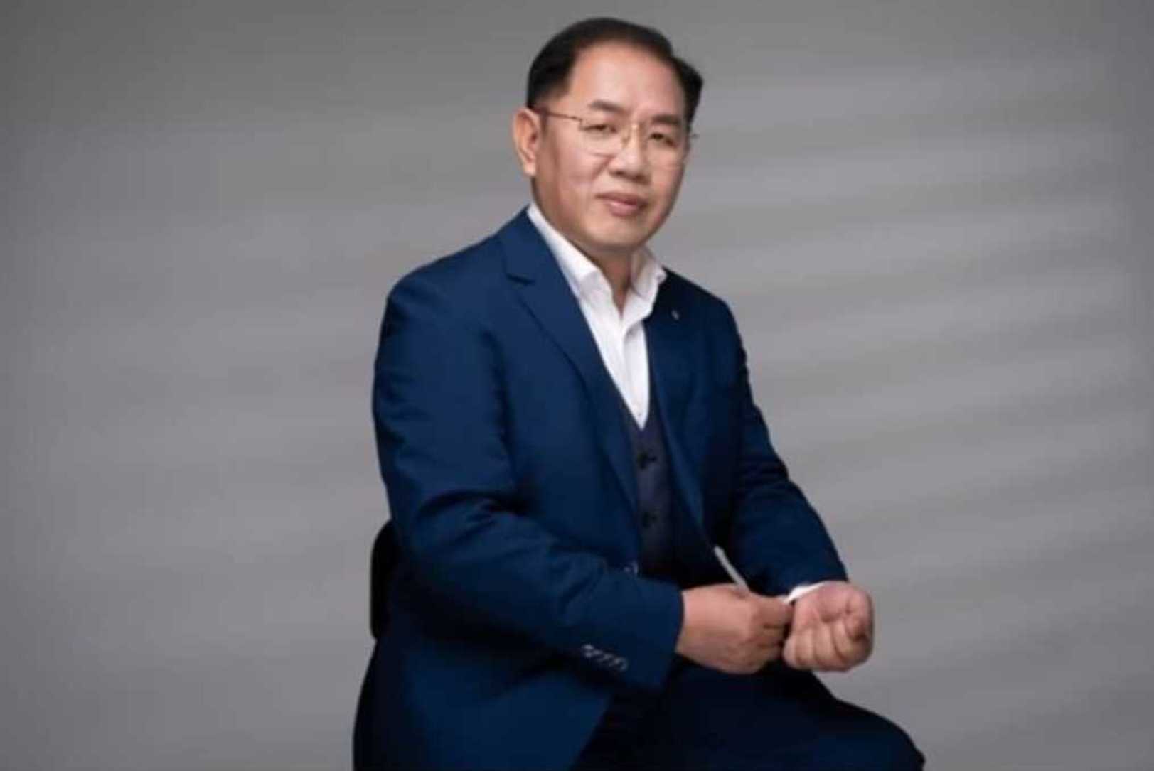 【视频】卸下代议士光环·续维护业主权益 黄伟益力解高楼民生