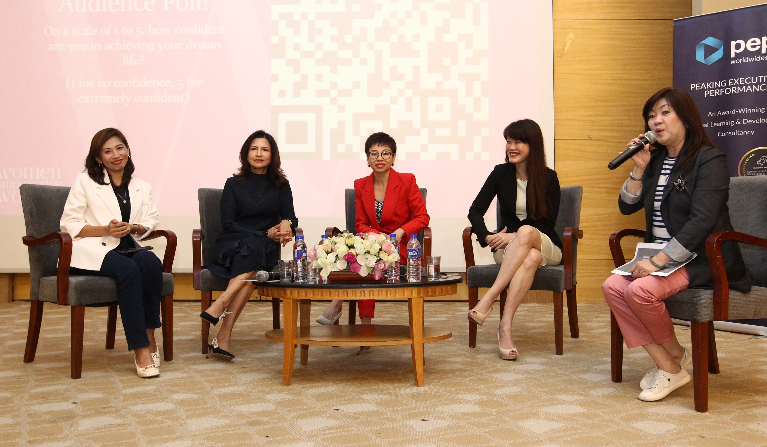 激励与赋能职场女性:倾听我们的心声
