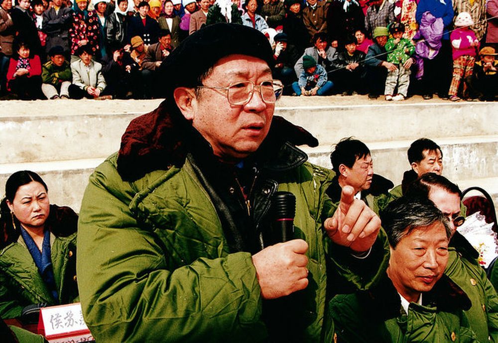 阎明复