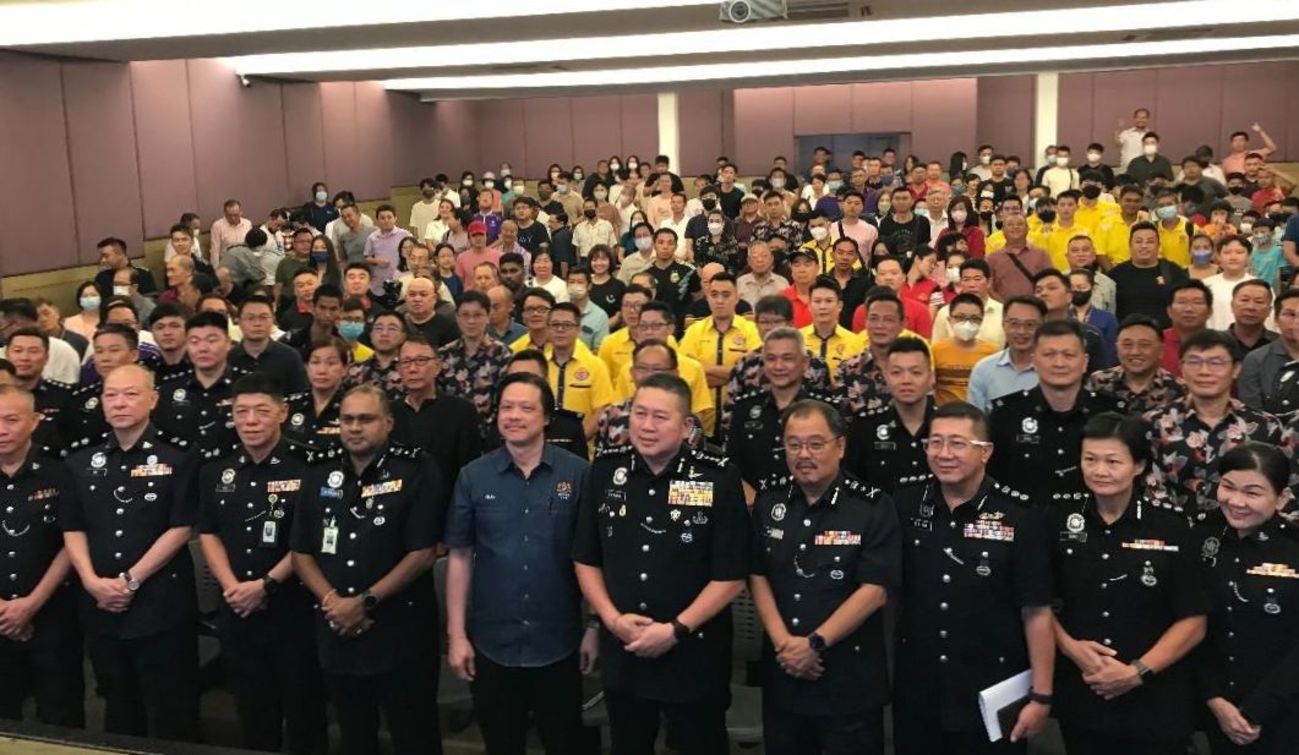 “来听警察故事”巡回分享会