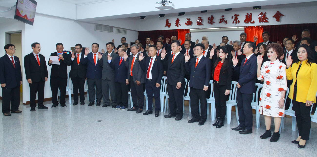 陈进发促宗亲放下私利  无私奉献壮大组织