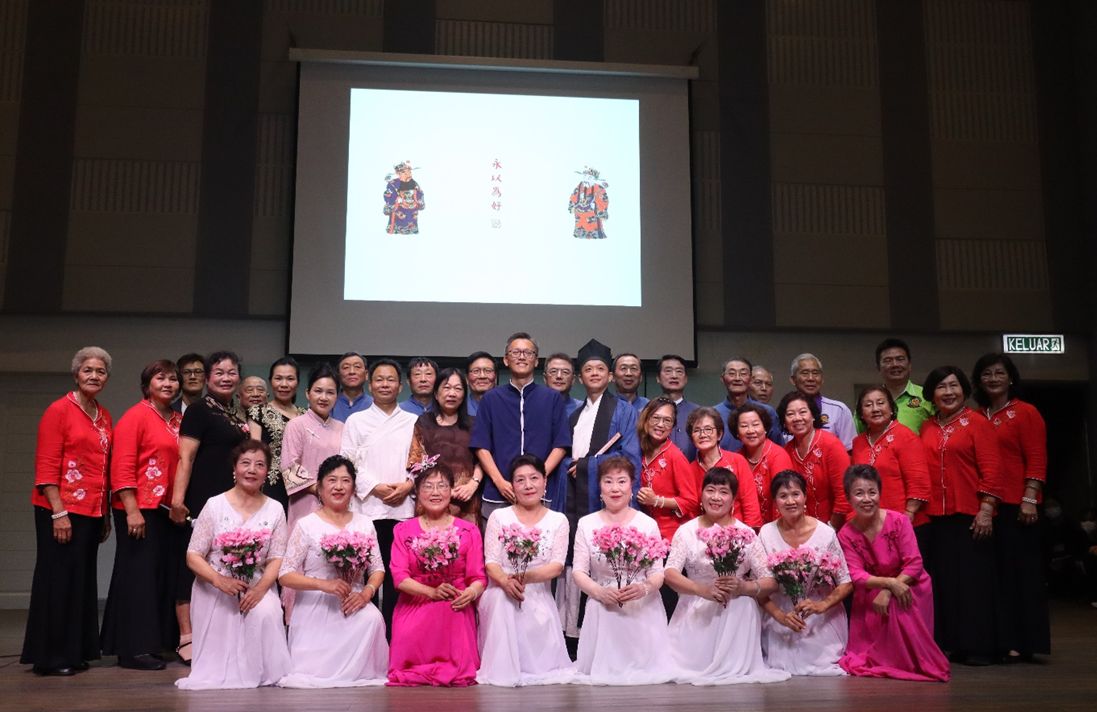 马大中文诗词吟唱汇演落幕 中马古典文学艺术交流新里程碑