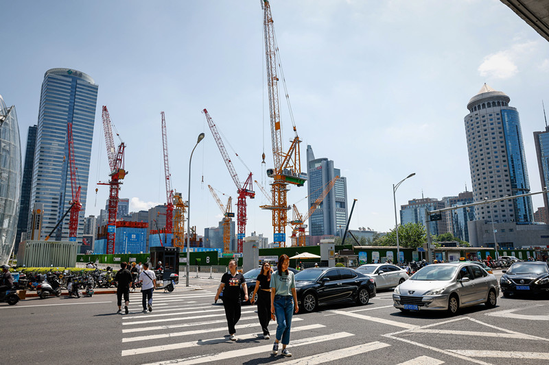 金立群:需保持耐心 中国刺激措施会奏效