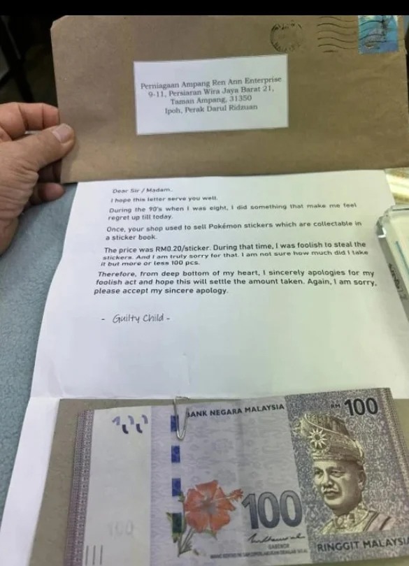 儿时偷贴纸感内疚 青年寄道歉信附百元给店主