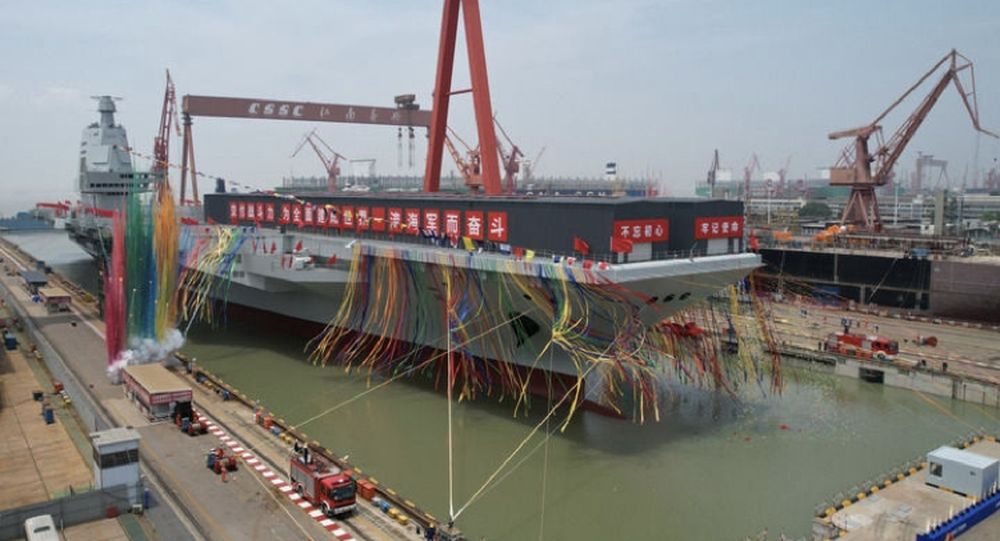 “福建号”传近期首次海试