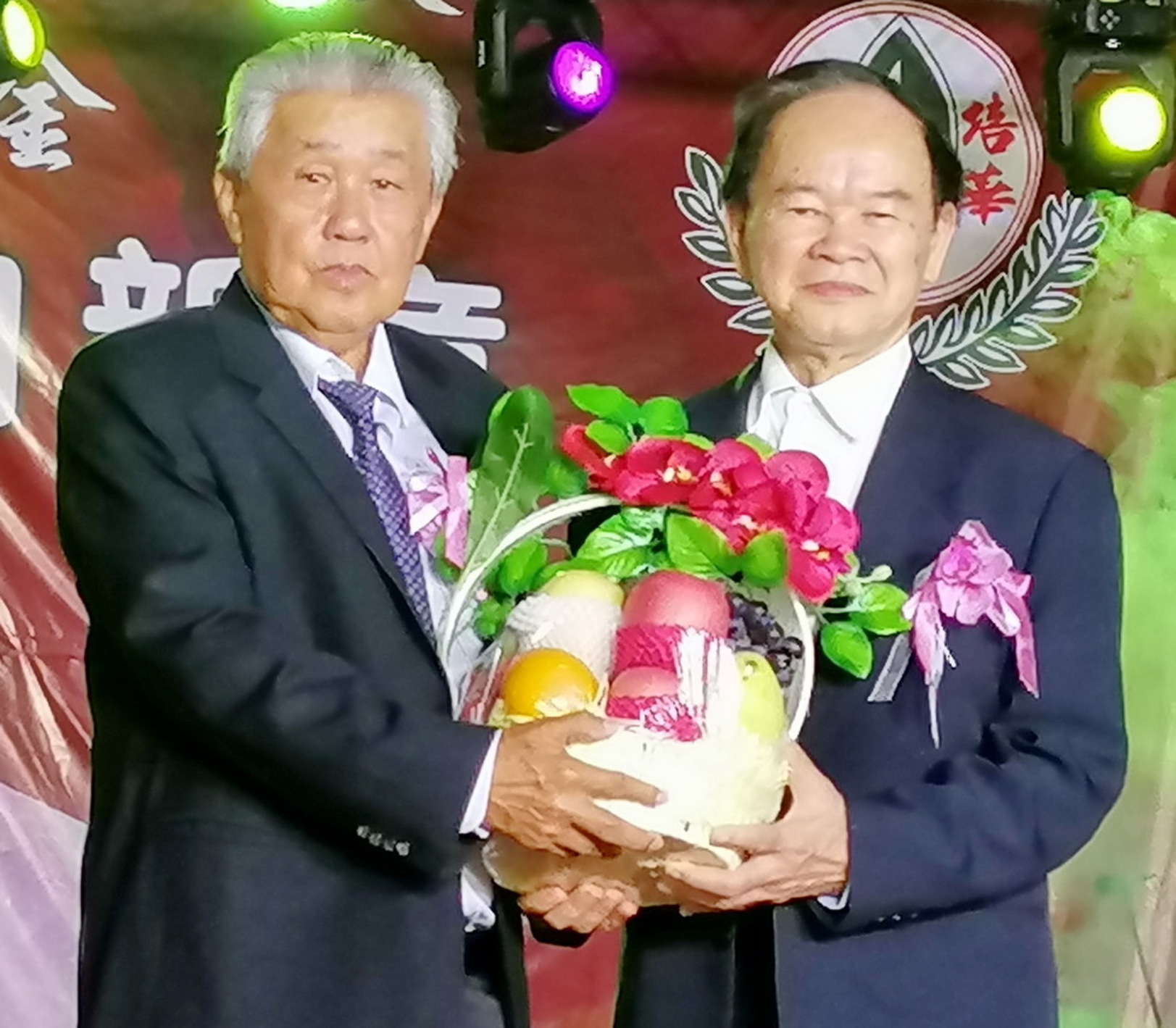 陈苏潮 陈大锦