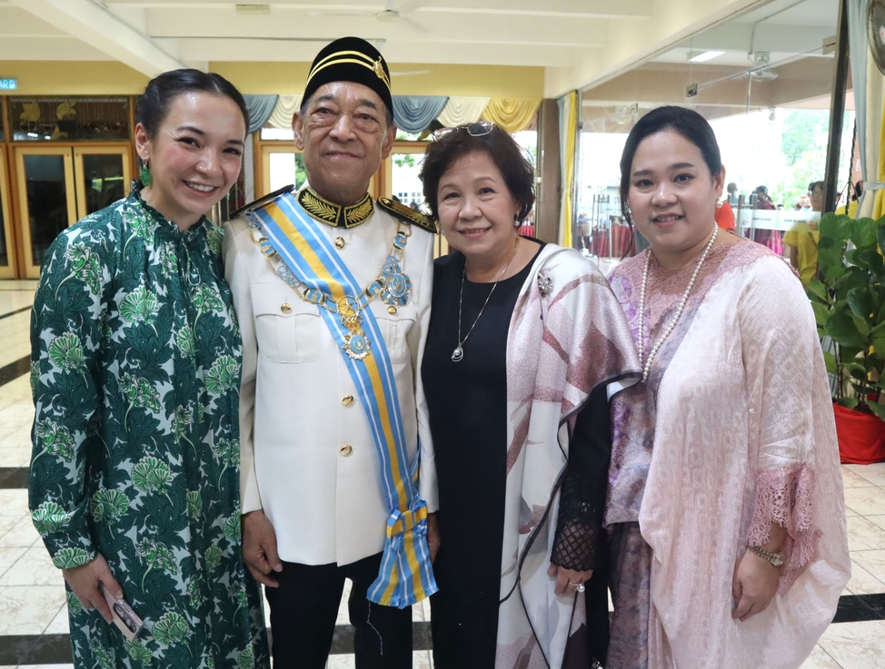 288有功人士领勋 林炎葵服务社会60年
