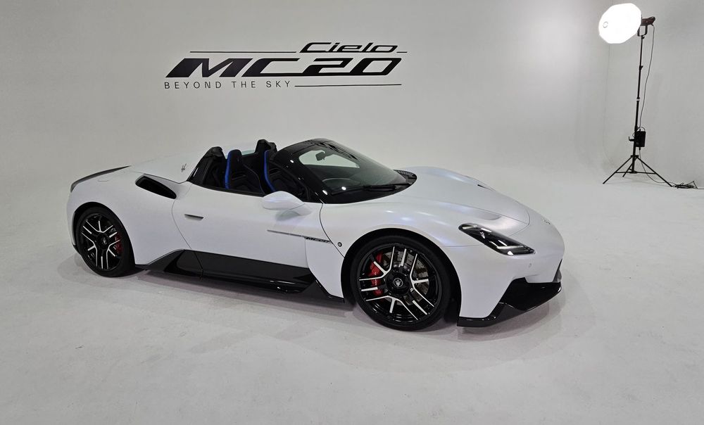 马莎拉蒂 Maserati MC20 Cielo