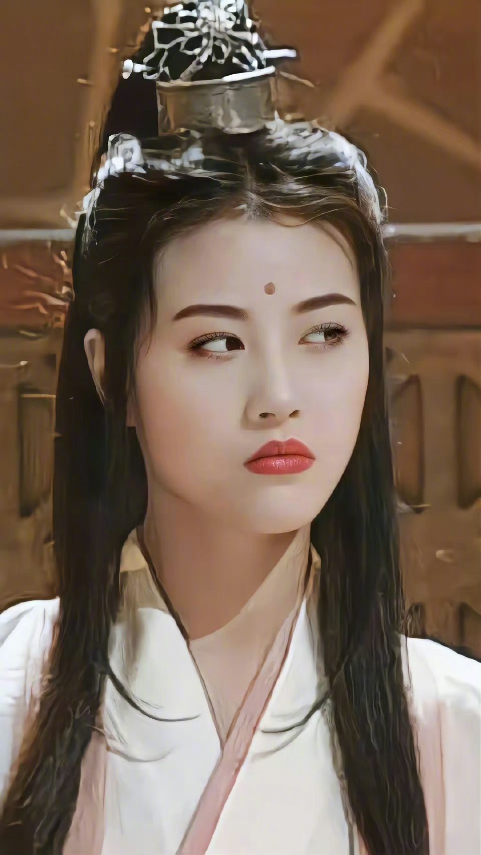 周海媚