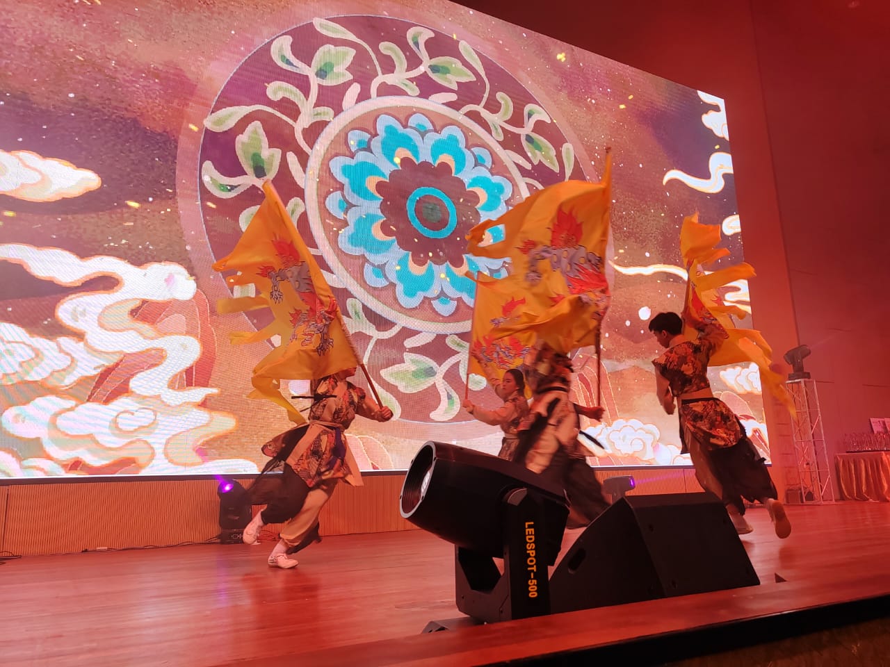 南洋商报报庆晚宴新山站