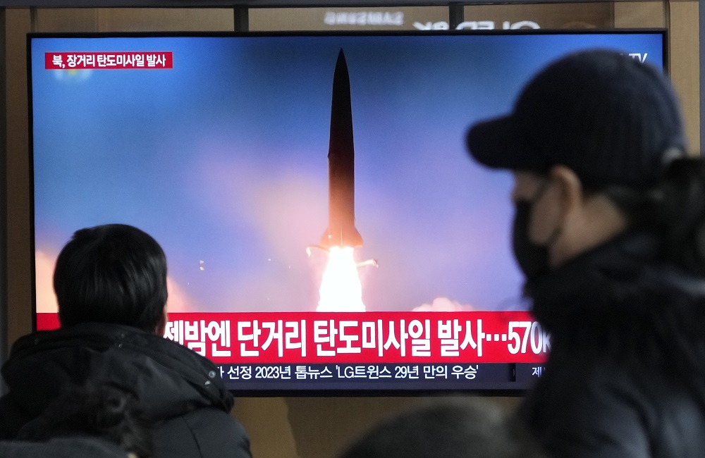 朝鲜证实! 发射最新“火星-18型”洲际弹道飞弹