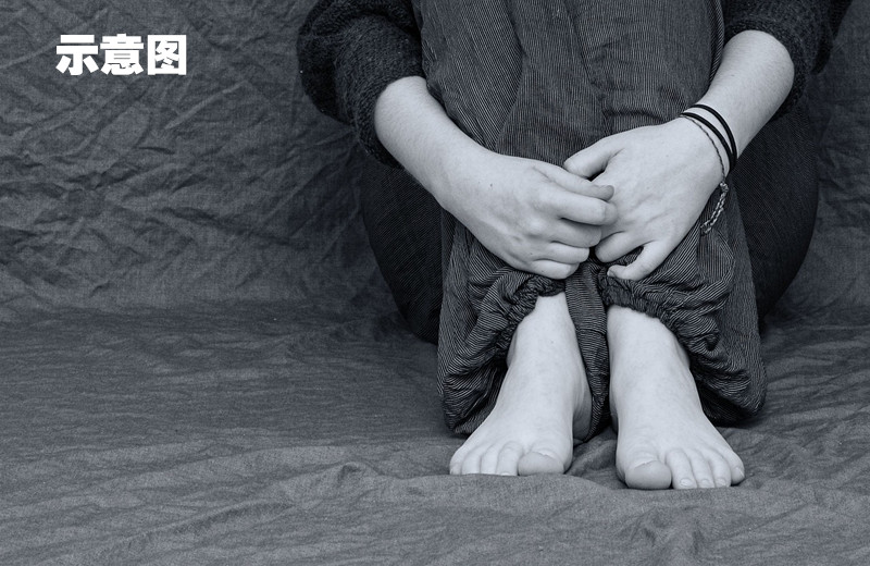 女教师与男生有性行为 教育部:不容忍犯罪