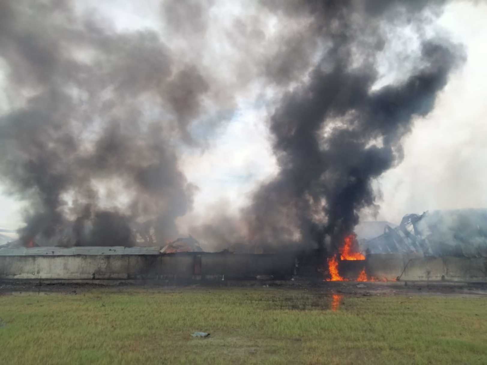 漆厂火灾传爆炸声 8员工逃命2人伤