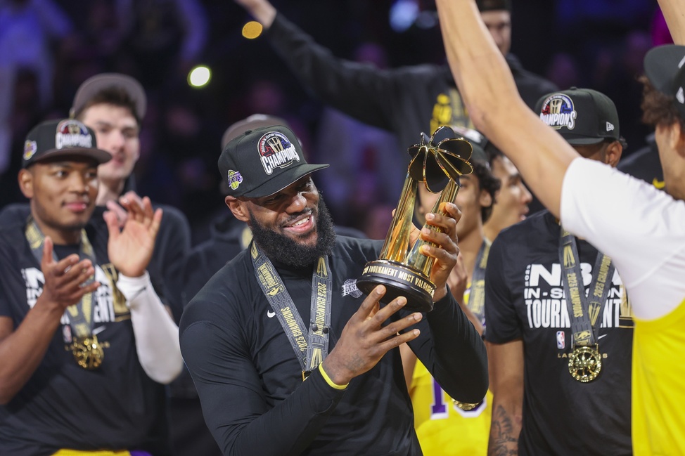 季中錦標賽膺MVP 詹皇稱首次難取代