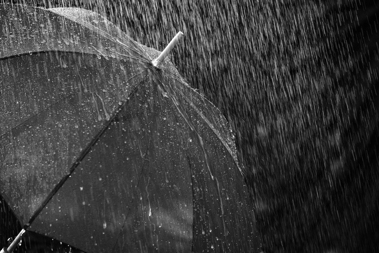 降雨料持续至周六 东海岸三州发警报