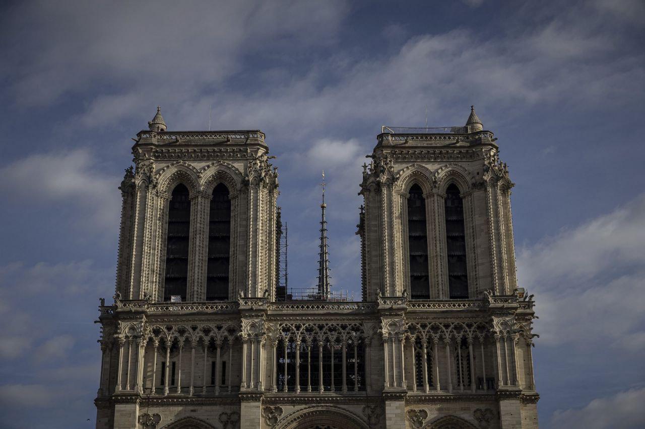 巴黎圣母院