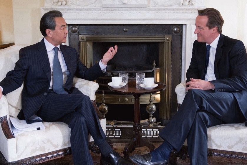 英外长将与王毅会面 拟与中国谈自由航行