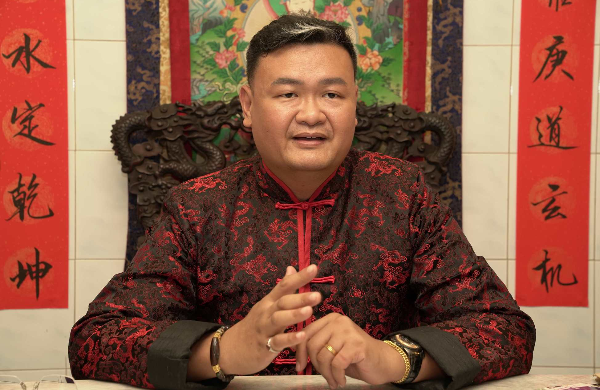 真斗师傅周法萊 以风水助人
