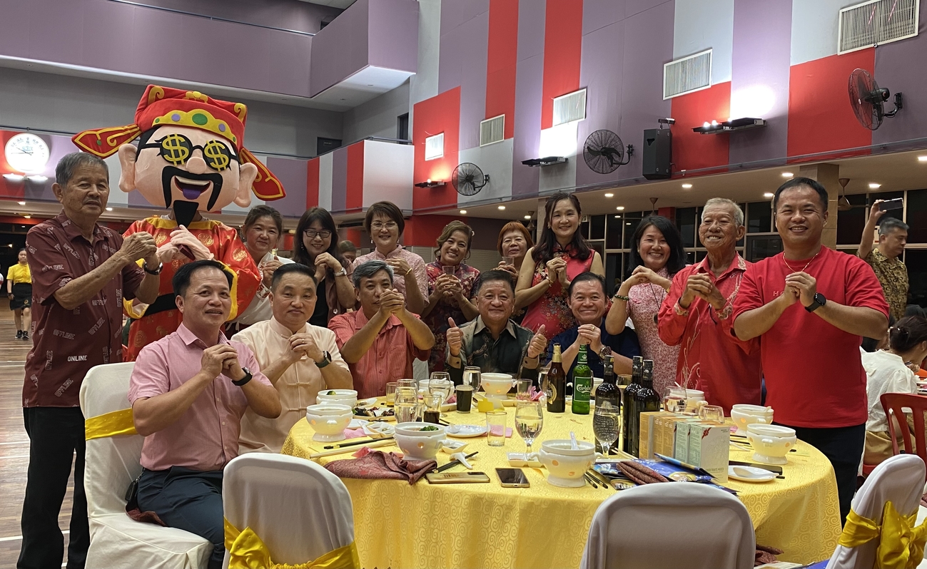 黄瑞林:让路工程局·校地少2亩 滨中分校将换地点