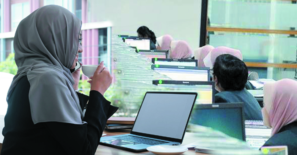学者:宁投身官企舒适圈 土著精英惧私企竞争