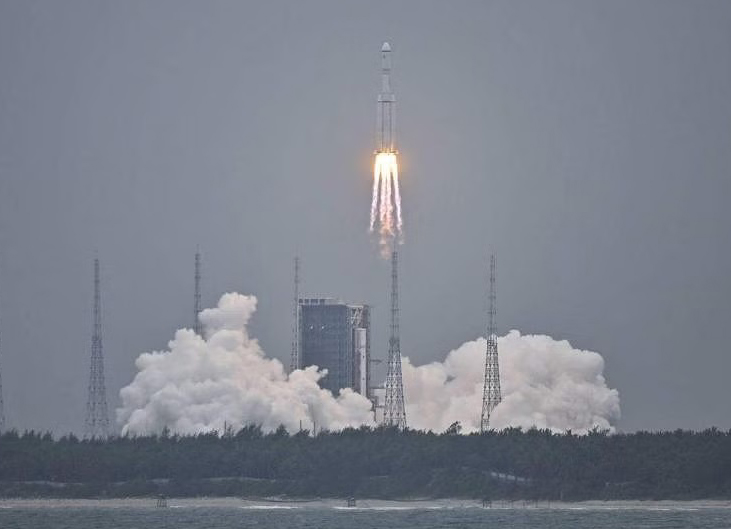 中国探月工程中继卫星 鹊桥二号成功发射