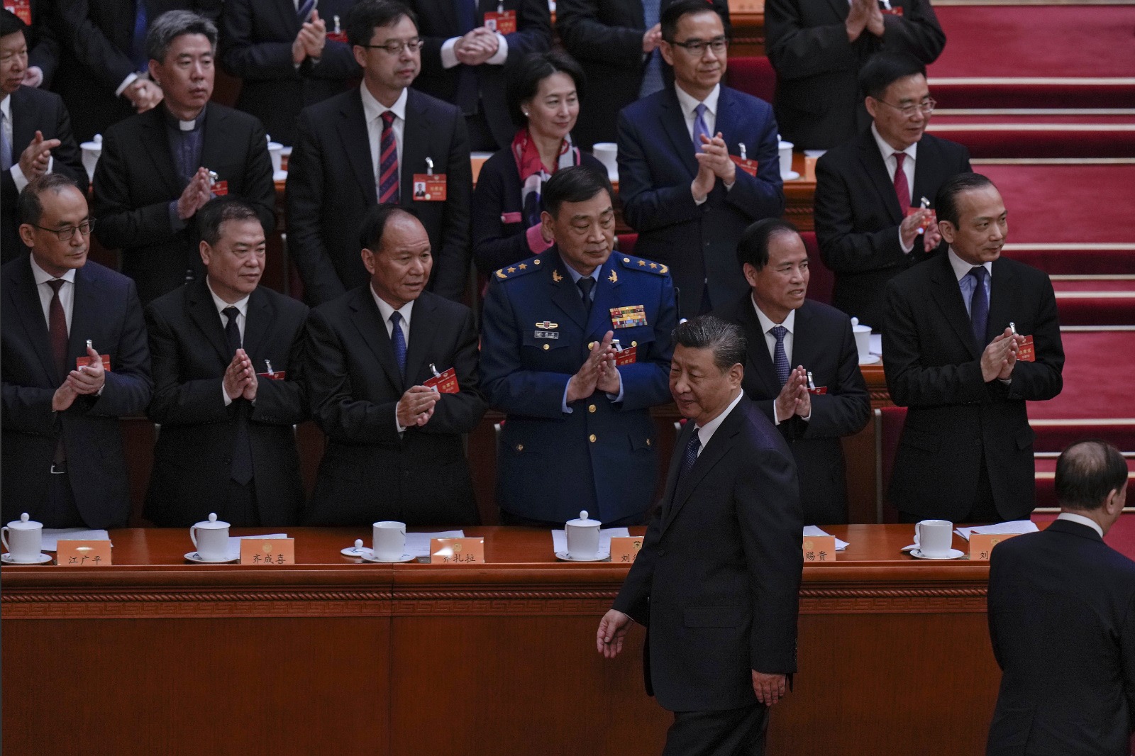 【中国两会】《政治决议》强调 深化两岸发展·共推和平统一