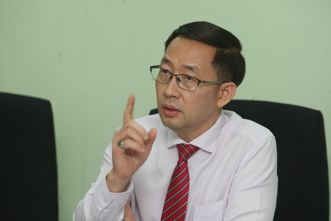 孔令龙