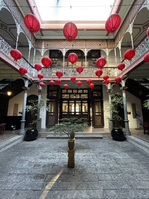 张弼士故居, 蓝屋,