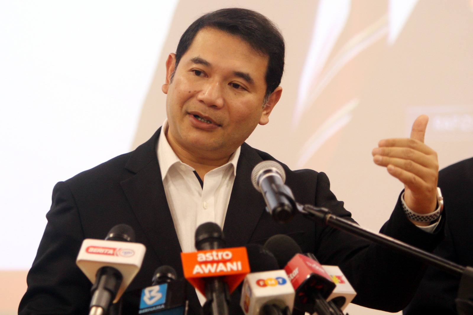 拉菲兹 rafizi ramli