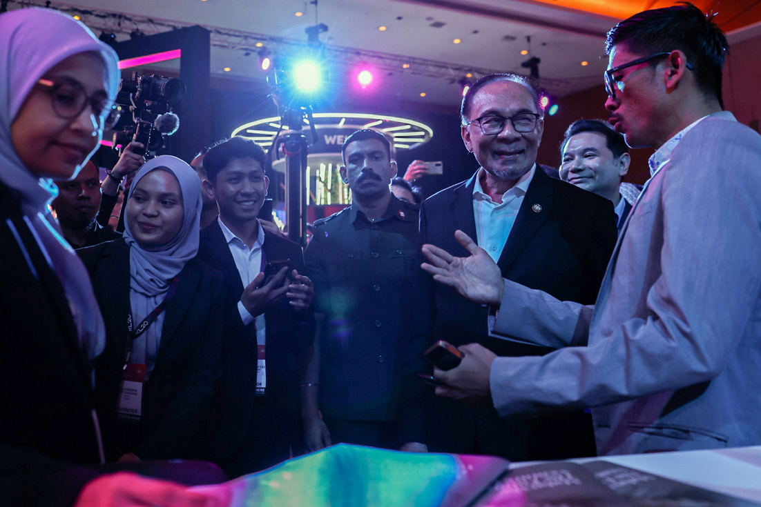 【KL20峰会】安华:推国家基金组合 10亿投资高增长创新马企