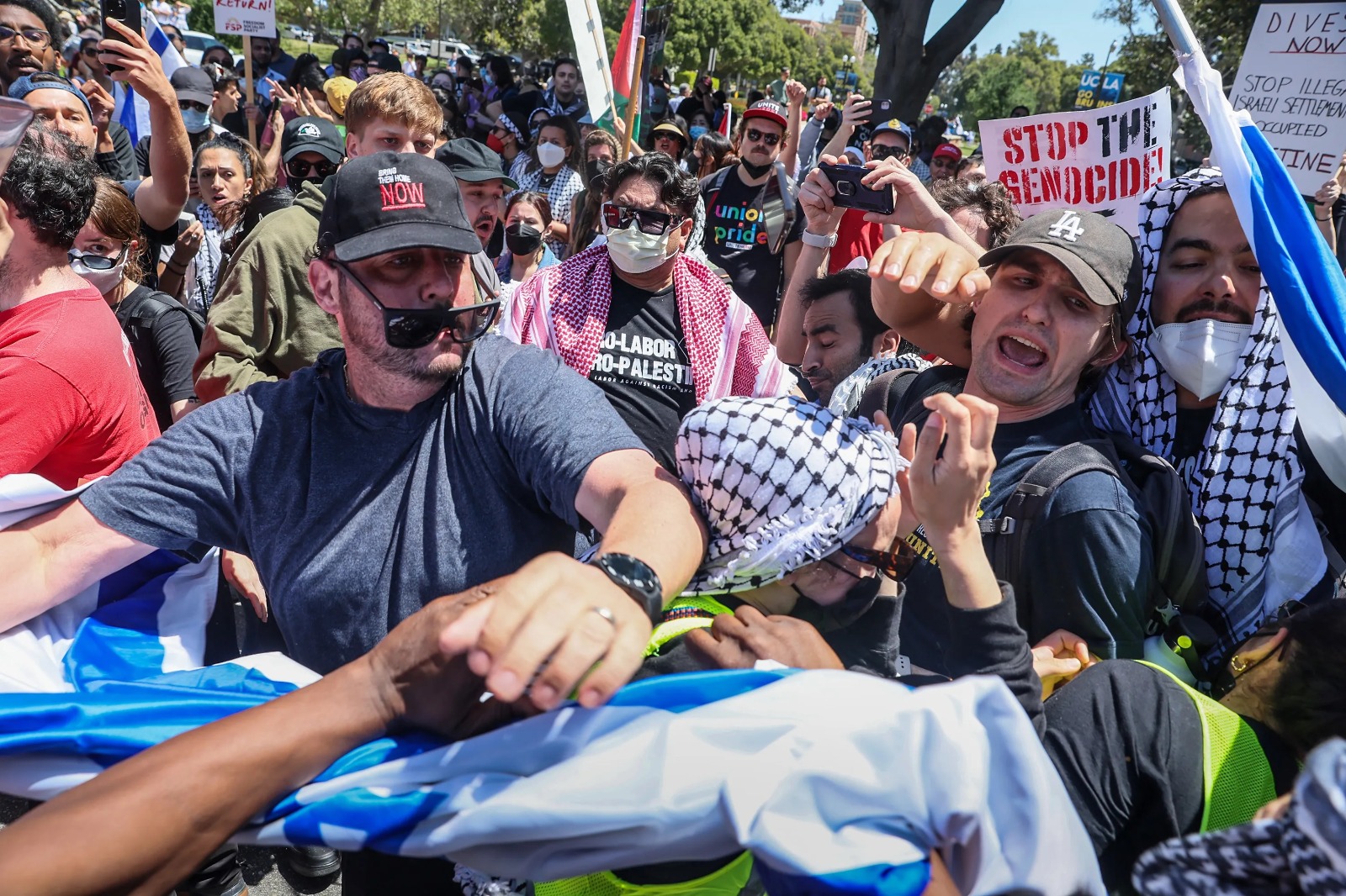 UCLA挺以与反以学生爆冲突 专家:全美反战示威堪比越战期