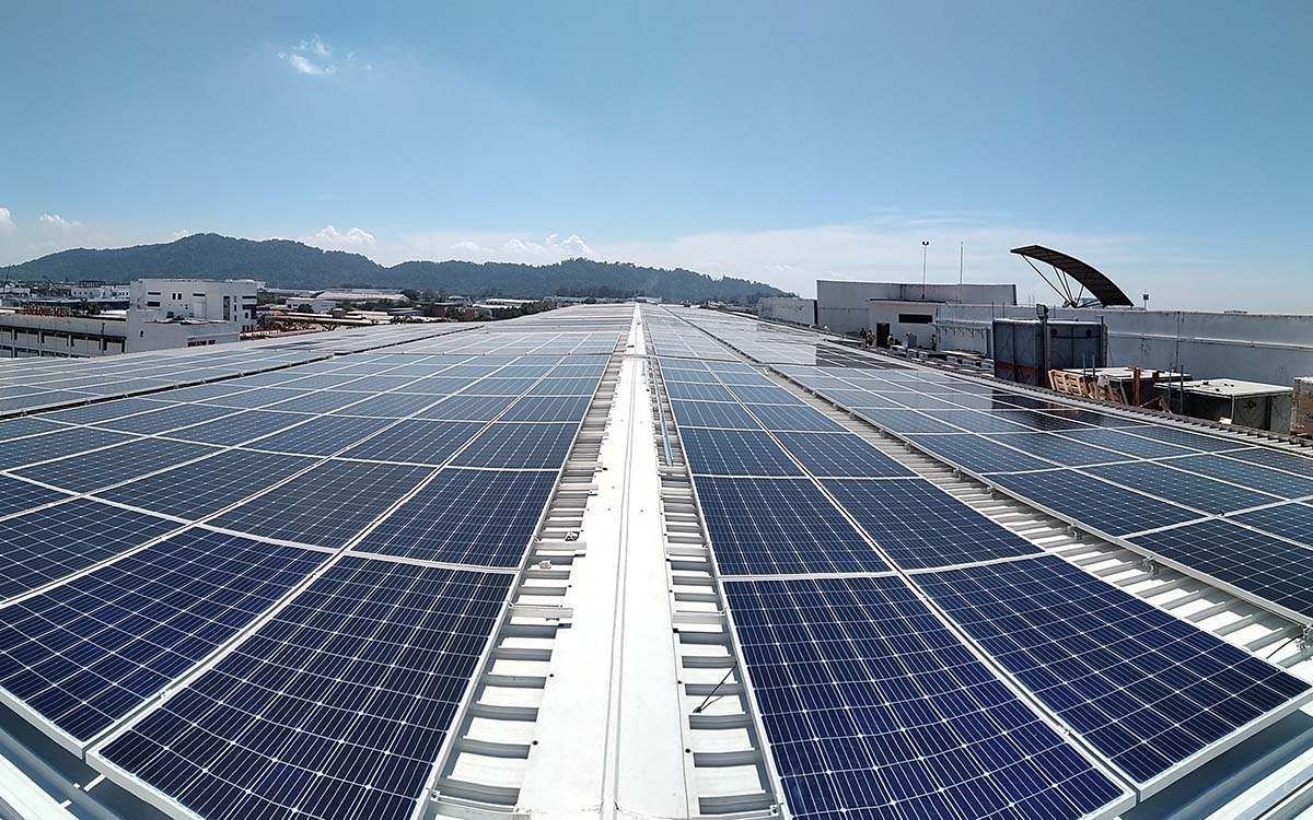 专家:取决于住家用电量多寡 装太阳能板回本是关键